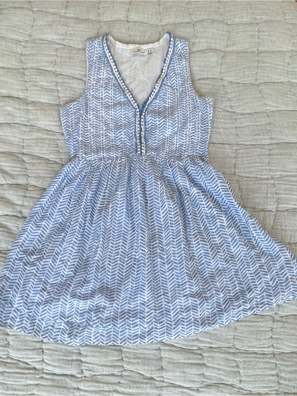 Vineyard Vines Light Blue & White Chevron Sleeveless Dress